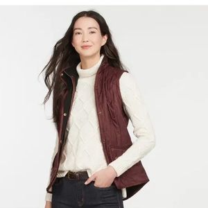 Barbour Calvary fleece lined Gilet vest in dark plum size 6